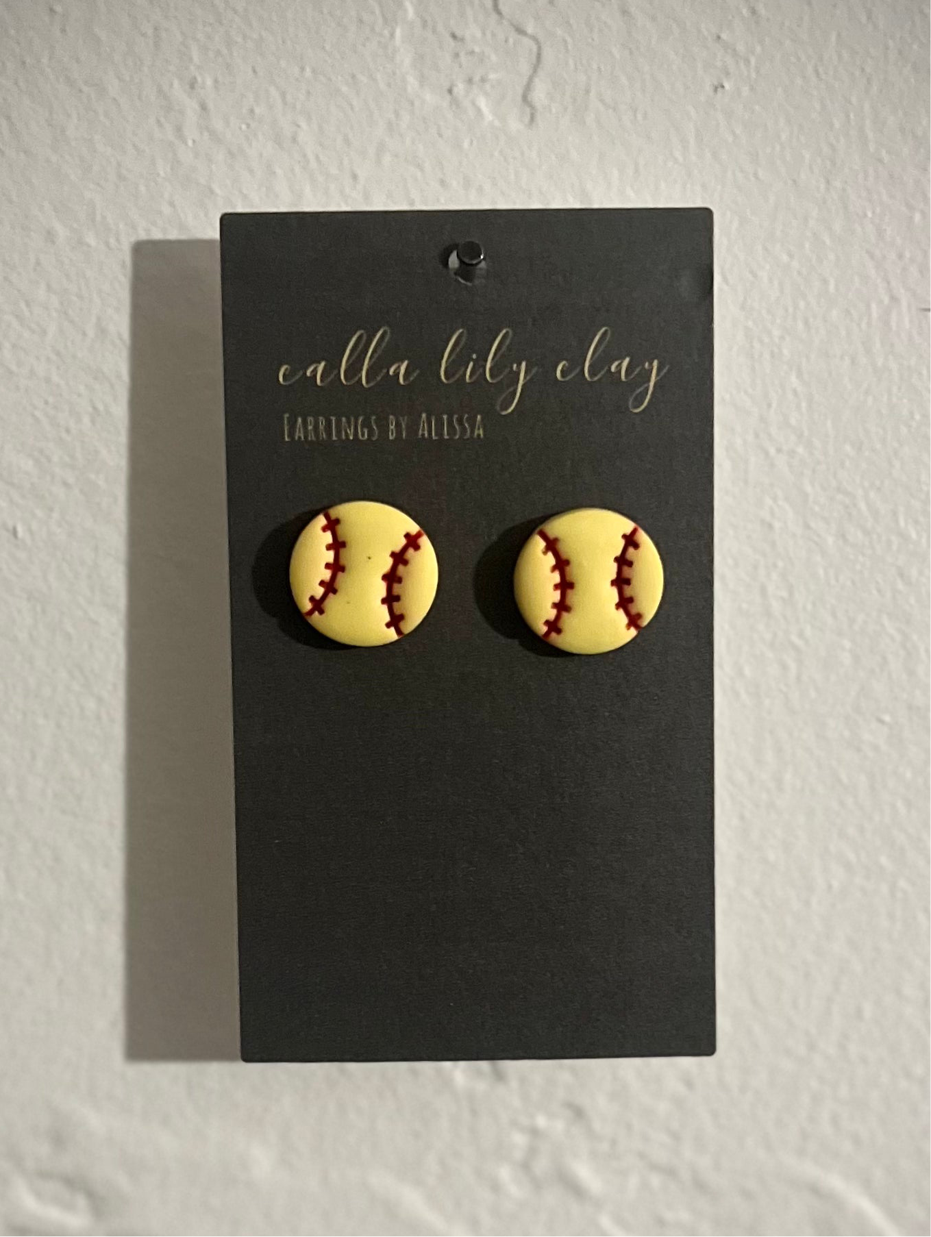 Sporty studs