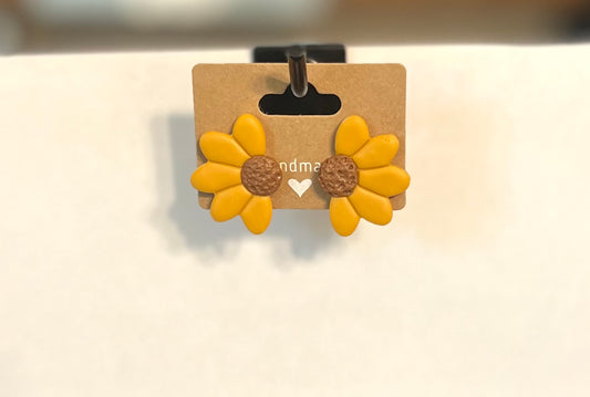 Sunflower studs
